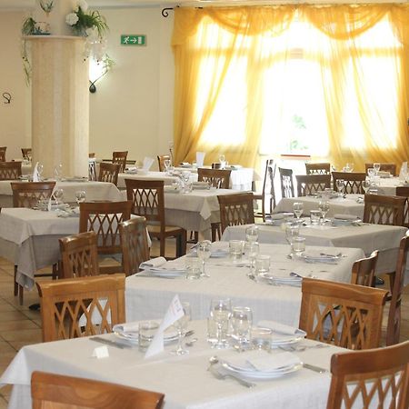 Hotel Ristorante La Torretta Bianze Экстерьер фото